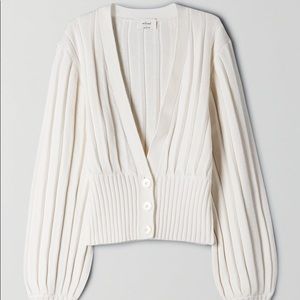 Wilfred Plunge Cardigan - Oak